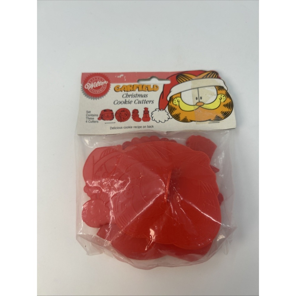 NEW Vintage Wilton Garfield Christmas Cookie Cutters Set Of 4 1978
